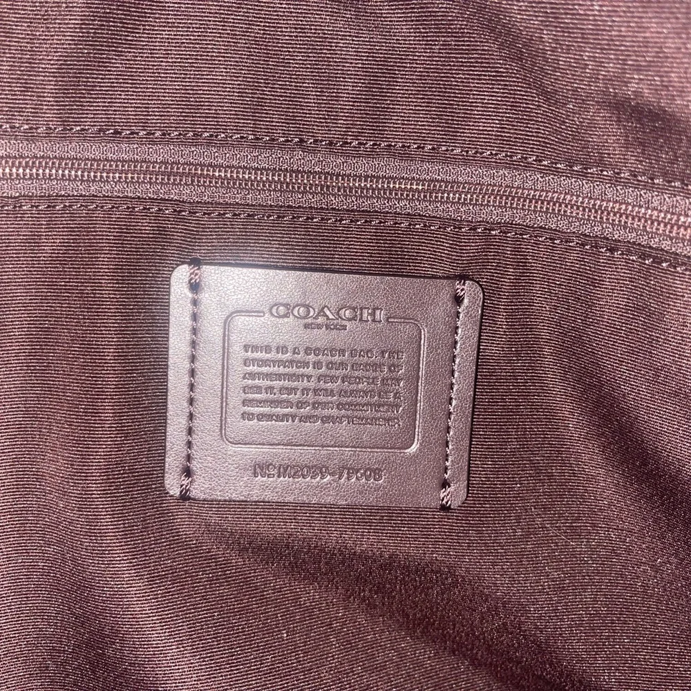 NWOT Coach Gallery Tote - Picture 4 of 4